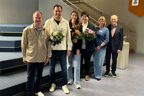 Die drei Organisatoren der Bildungsmesse der RS und WRS, eingerahmt von der jeweiligen Schulleitung und Herrn Bürgermeister Haas.