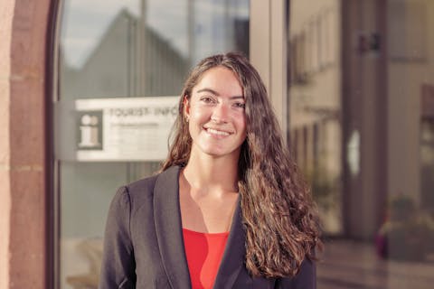 Hanna Schneider